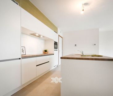 Appartement te huur in Zwijnaarde - Photo 1