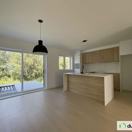 Levis - Maison de ville a louer - Photo 3