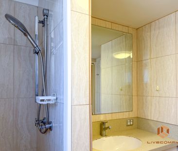 South Perth - Photo 3