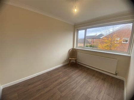 Bridge Lane, Pollington, Goole - Photo 5