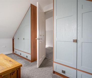 4 bedroom detached bungalow to rent - Photo 6