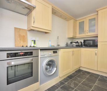 2 bedroom apartment to rent - Photo 6