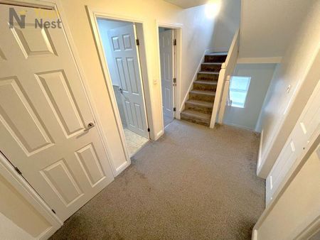 5 bedroom semi-detached house to rent - Photo 4