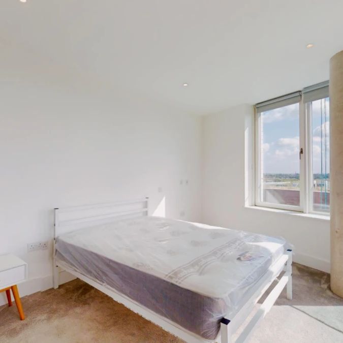 2 Bedroom 2 Bathroom room2 - Photo 1