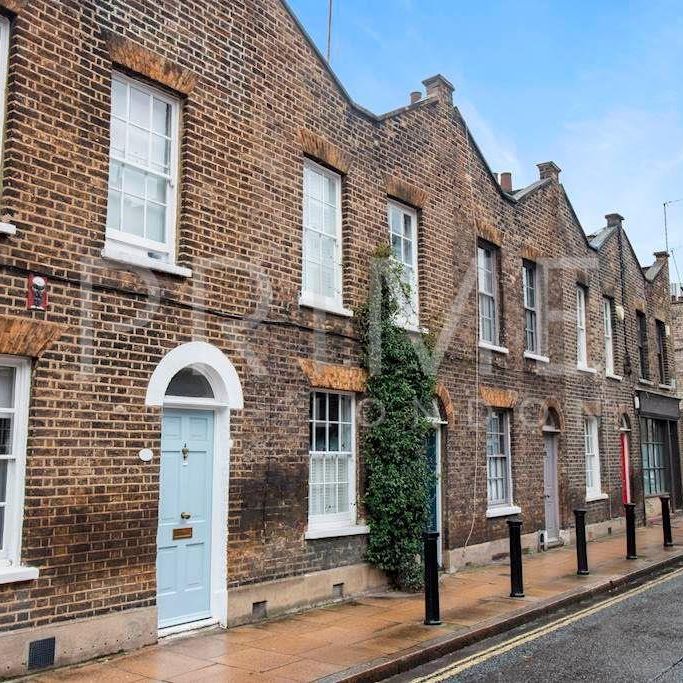 3 bedroom terraced house to rent - Photo 1