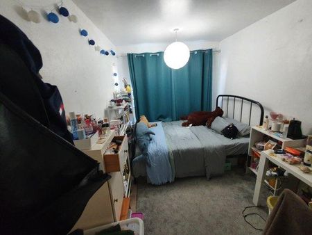 4 bedroom house share to rent - Photo 4