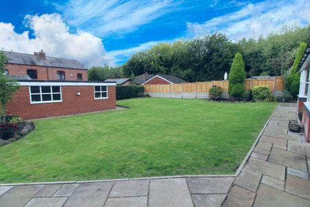 3 bedroom detached bungalow to rent - Photo 3