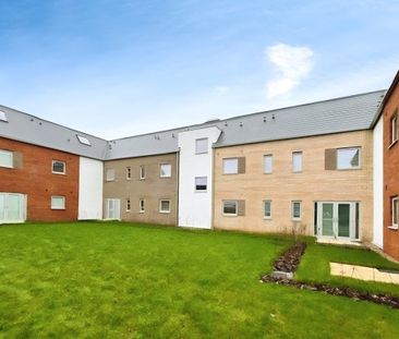 Guild House - Photo 2