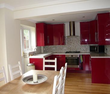 3 bedroom detached house to rent - Photo 1