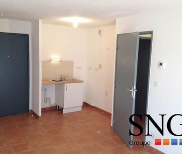 T2 AVCE BALCON ET PARKING - Photo 4