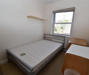 5 bedroom house to rent - Photo 4