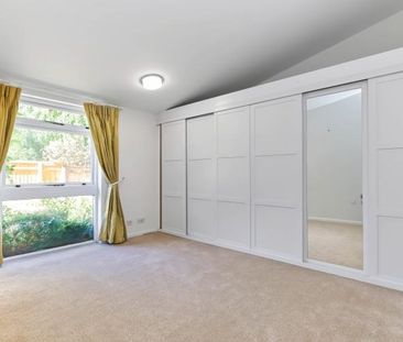 4 bedroom detached bungalow to rent - Photo 4