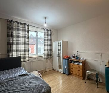 2 Bed Flat, Brooklyn Road, CV1 - Photo 5