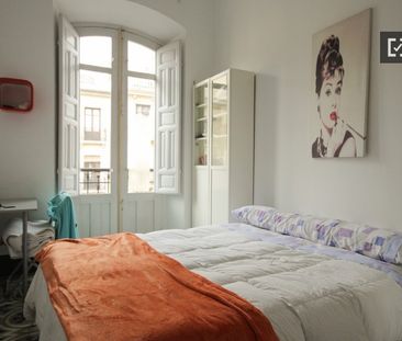 granada, Andalusia 18010 - Photo 4