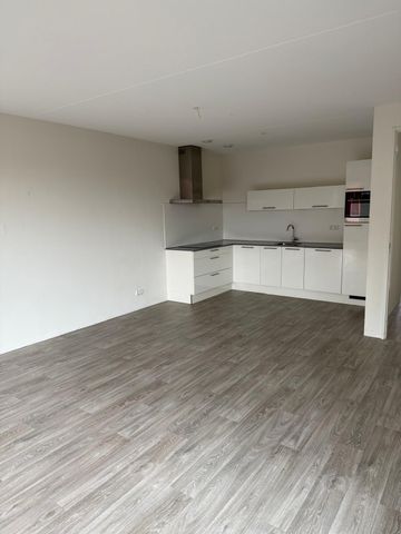 Appartement te huur: Merkatplantsoen 30-C10 6211 MV Maastricht - Photo 2
