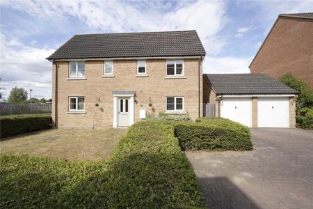 4 bedroom detached house to rent - Photo 4