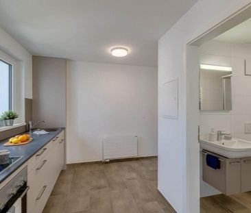 Moderne Wohnung mit optimaler ÖV-Anbindung - Photo 3