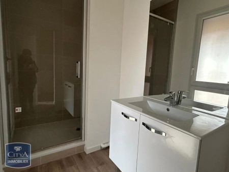 Appartement à louer 3 pièces 72.99m² - Photo 3