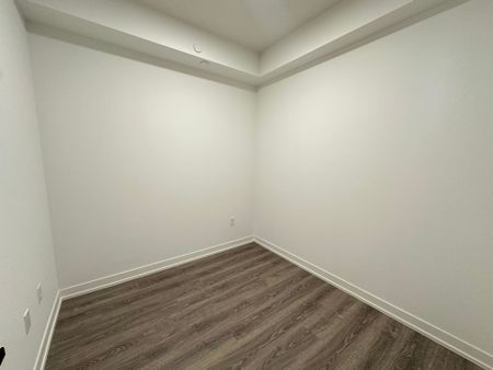 For Lease - 8 Interchange Way Unit# 3811, Vaughan, Ontario - Photo 2