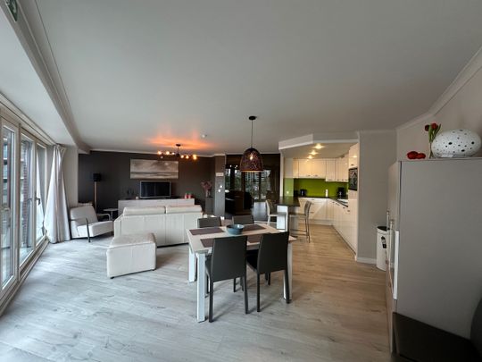 Te Huur 2 slaapkamers Oostende Graaf de Smet de Naeyerlaan 3 - Foto 1