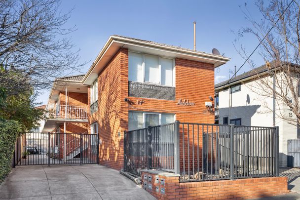 2/17 Mitchell Street, St Kilda VIC 3182 - Apartment For Rent | Domain - Photo 1