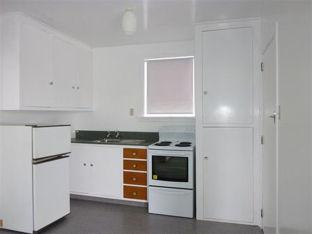 Unit 1, 225 Edgeware Road, Edgeware, Christchurch - Photo 5