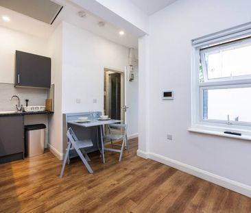 Warwick Road - Photo 5