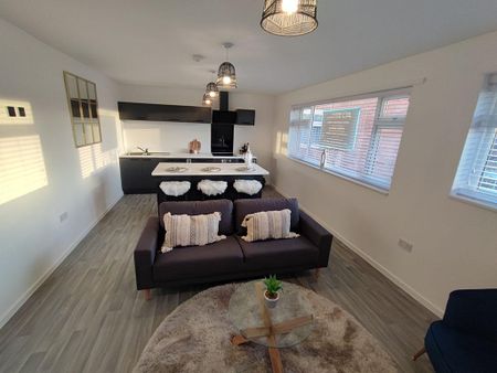 2 bedroom apartment to rent - Photo 3