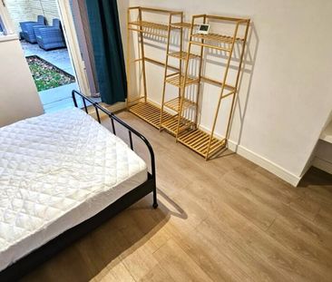 The Rise, Kirkstall, Leeds, LS5 3EP - Photo 5