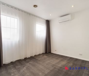 Stylish, Spacious & Conveniently Located 3-Bedroom Townhouse - Photo 3