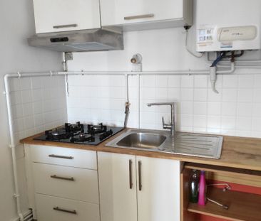 Location Appartement 3 pièces 47m² BORDEAUX 33800 - Photo 1