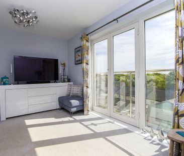 3 bedroom terraced house to rent - Photo 5