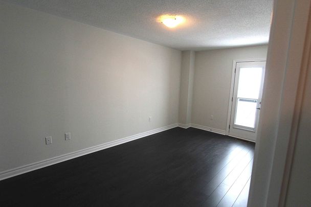 For Lease - 3905 Major Mackenzie Drive Unit# 229, Vaughan, Ontario - Photo 1