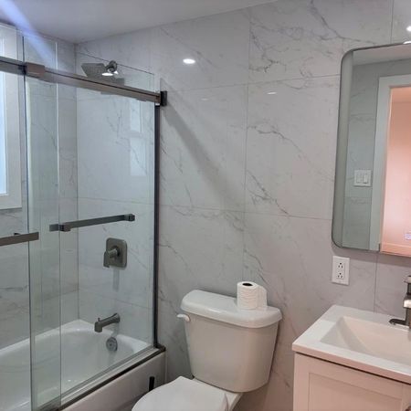 5 1/2 rénové | 3 chambres | métro Angrignon |Électros inc| 1950$ - Photo 4