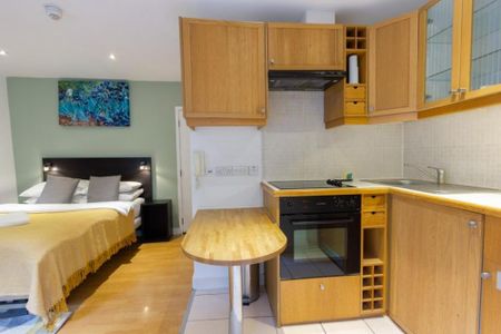 Studio to rent - Photo 3