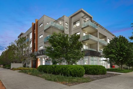Modern Living - Photo 2