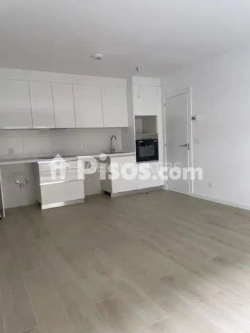Piso en alquiler en Calle de Juan de la Hoz - Foto 4