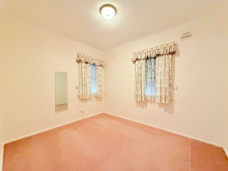 Ray White Real Estate Parkes - Photo 2