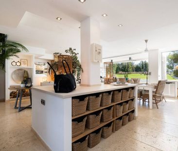 Luxury Townhouse for rent in San Pedro de Alcántara, Spain - Photo 3