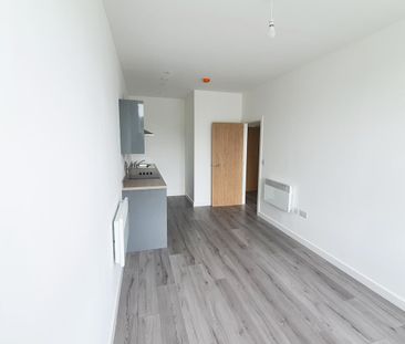 Studio to rent - Photo 4
