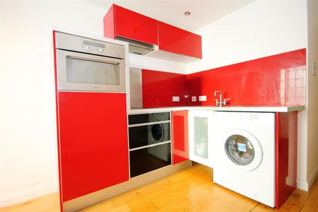1 bed flat to rent in Elm Road, Bristol, BS7 - Photo 2