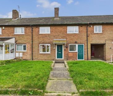 63 Lowedges Drive, S8 - Photo 3