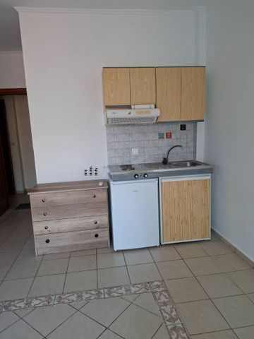 Studio/Γκαρσονιέρα για ενοικίαση Κέντρο (Τρίκαλα) - Photo 3