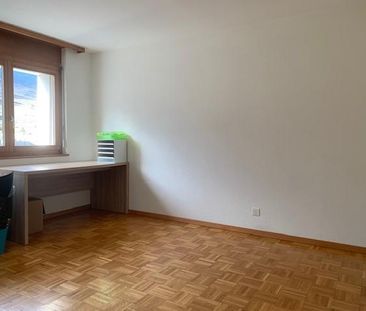 Appartement traversant de 3 pièces au 3ème étage. Idéalement situé ... - Photo 5