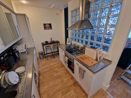 1 bedroom apartment to rent - Photo 4
