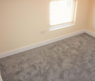 2 bedroom house to rent - Photo 3