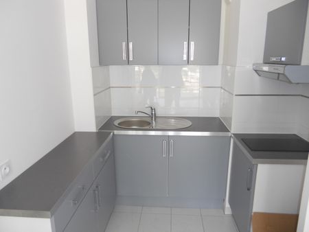 Location Appartement 2 pièces 41m² EPINAY SUR ORGE 91360 - Photo 3