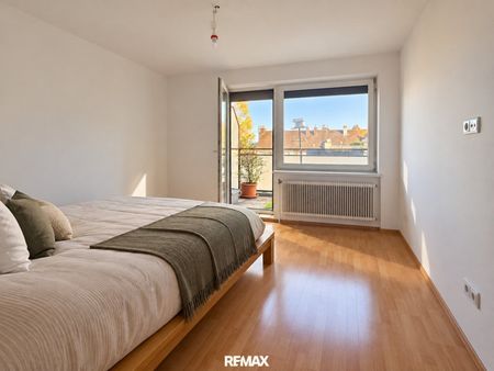 Wohnen mit ZWEI TERRASSEN - Morgen- und Abendsonne - WEITBLICK - Miete inkl. Heizung & Warmwasser - Photo 3