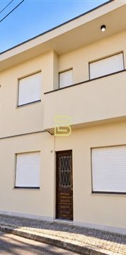 Andar de Moradia T2 - Photo 1