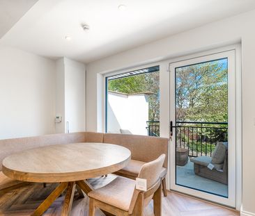 CHURCHTOWN ROAD LOWER, DUBLIN 14, D14 F889 - Photo 6